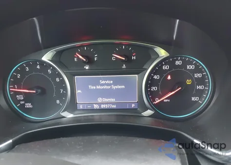 2019 Chevrolet Equinox Premier z USA, uszkodzony, nr VIN 3GNAXXEV7KL232993